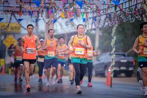 BIB: 354
                            <button type="button" onclick="openModal(9138694)" class="btn btn-primary btn-sm float-right btn-popup" data-toggle="modal" data-target=".modal-high-quality">
                        <i class="fas fa-shopping-cart"></i> Add to Cart
                    </button>
                                            <button type="button" onclick="isThisMe(9138694, true)" class="btn btn-success btn-sm float-right btn-popup btn-isme hidden" data-toggle="tooltip" data-placement="bottom" title="นี่คือรูปของคุณใช่ไหม คลิกที่นี่เพื่อเอาเข้าอัลบั้ม">
                        <i class="fas fa-plus"></i> Add to album
                    </button>
                    <button type="button" onclick="isThisMe(9138694, false)" class="btn btn-warning btn-sm float-right btn-popup btn-isnotme hidden">
                        <i class="fas fa-ban"></i> Remove from album
                    </button>