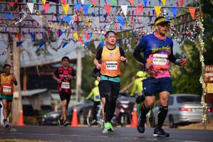BIB: 450
                            <button type="button" onclick="openModal(8687507)" class="btn btn-primary btn-sm float-right btn-popup" data-toggle="modal" data-target=".modal-high-quality">
                        <i class="fas fa-shopping-cart"></i> Add to Cart
                    </button>
                                            <button type="button" onclick="isThisMe(8687507, true)" class="btn btn-success btn-sm float-right btn-popup btn-isme hidden" data-toggle="tooltip" data-placement="bottom" title="นี่คือรูปของคุณใช่ไหม คลิกที่นี่เพื่อเอาเข้าอัลบั้ม">
                        <i class="fas fa-plus"></i> Add to album
                    </button>
                    <button type="button" onclick="isThisMe(8687507, false)" class="btn btn-warning btn-sm float-right btn-popup btn-isnotme hidden">
                        <i class="fas fa-ban"></i> Remove from album
                    </button>