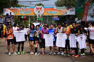 BIB: 42195, 19540, 195
                            <button type="button" onclick="openModal(8681035)" class="btn btn-primary btn-sm float-right btn-popup" data-toggle="modal" data-target=".modal-high-quality">
                        <i class="fas fa-shopping-cart"></i> Add to Cart
                    </button>
                                            <button type="button" onclick="isThisMe(8681035, true)" class="btn btn-success btn-sm float-right btn-popup btn-isme hidden" data-toggle="tooltip" data-placement="bottom" title="นี่คือรูปของคุณใช่ไหม คลิกที่นี่เพื่อเอาเข้าอัลบั้ม">
                        <i class="fas fa-plus"></i> Add to album
                    </button>
                    <button type="button" onclick="isThisMe(8681035, false)" class="btn btn-warning btn-sm float-right btn-popup btn-isnotme hidden">
                        <i class="fas fa-ban"></i> Remove from album
                    </button>