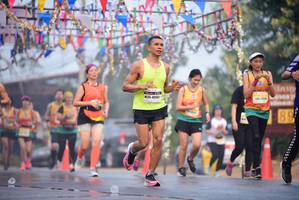 BIB: 40581
                            <button type="button" onclick="openModal(8268747)" class="btn btn-primary btn-sm float-right btn-popup" data-toggle="modal" data-target=".modal-high-quality">
                        <i class="fas fa-shopping-cart"></i> Add to Cart
                    </button>
                                            <button type="button" onclick="isThisMe(8268747, true)" class="btn btn-success btn-sm float-right btn-popup btn-isme hidden" data-toggle="tooltip" data-placement="bottom" title="นี่คือรูปของคุณใช่ไหม คลิกที่นี่เพื่อเอาเข้าอัลบั้ม">
                        <i class="fas fa-plus"></i> Add to album
                    </button>
                    <button type="button" onclick="isThisMe(8268747, false)" class="btn btn-warning btn-sm float-right btn-popup btn-isnotme hidden">
                        <i class="fas fa-ban"></i> Remove from album
                    </button>