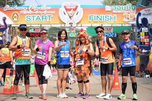 BIB: 42195, 7402, 4023
                            <button type="button" onclick="openModal(8679975)" class="btn btn-primary btn-sm float-right btn-popup" data-toggle="modal" data-target=".modal-high-quality">
                        <i class="fas fa-shopping-cart"></i> Add to Cart
                    </button>
                                            <button type="button" onclick="isThisMe(8679975, true)" class="btn btn-success btn-sm float-right btn-popup btn-isme hidden" data-toggle="tooltip" data-placement="bottom" title="นี่คือรูปของคุณใช่ไหม คลิกที่นี่เพื่อเอาเข้าอัลบั้ม">
                        <i class="fas fa-plus"></i> Add to album
                    </button>
                    <button type="button" onclick="isThisMe(8679975, false)" class="btn btn-warning btn-sm float-right btn-popup btn-isnotme hidden">
                        <i class="fas fa-ban"></i> Remove from album
                    </button>