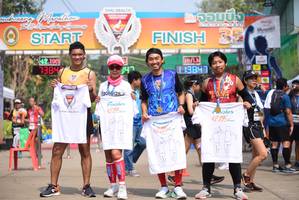 BIB: 42195, 195, 295
                            <button type="button" onclick="openModal(8679561)" class="btn btn-primary btn-sm float-right btn-popup" data-toggle="modal" data-target=".modal-high-quality">
                        <i class="fas fa-shopping-cart"></i> Add to Cart
                    </button>
                                            <button type="button" onclick="isThisMe(8679561, true)" class="btn btn-success btn-sm float-right btn-popup btn-isme hidden" data-toggle="tooltip" data-placement="bottom" title="นี่คือรูปของคุณใช่ไหม คลิกที่นี่เพื่อเอาเข้าอัลบั้ม">
                        <i class="fas fa-plus"></i> Add to album
                    </button>
                    <button type="button" onclick="isThisMe(8679561, false)" class="btn btn-warning btn-sm float-right btn-popup btn-isnotme hidden">
                        <i class="fas fa-ban"></i> Remove from album
                    </button>