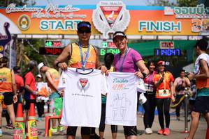 BIB: 7404, 19047, 42195
                            <button type="button" onclick="openModal(8680014)" class="btn btn-primary btn-sm float-right btn-popup" data-toggle="modal" data-target=".modal-high-quality">
                        <i class="fas fa-shopping-cart"></i> Add to Cart
                    </button>
                                            <button type="button" onclick="isThisMe(8680014, true)" class="btn btn-success btn-sm float-right btn-popup btn-isme hidden" data-toggle="tooltip" data-placement="bottom" title="นี่คือรูปของคุณใช่ไหม คลิกที่นี่เพื่อเอาเข้าอัลบั้ม">
                        <i class="fas fa-plus"></i> Add to album
                    </button>
                    <button type="button" onclick="isThisMe(8680014, false)" class="btn btn-warning btn-sm float-right btn-popup btn-isnotme hidden">
                        <i class="fas fa-ban"></i> Remove from album
                    </button>