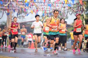 BIB: 201
                            <button type="button" onclick="openModal(8333367)" class="btn btn-primary btn-sm float-right btn-popup" data-toggle="modal" data-target=".modal-high-quality">
                        <i class="fas fa-shopping-cart"></i> Add to Cart
                    </button>
                                            <button type="button" onclick="isThisMe(8333367, true)" class="btn btn-success btn-sm float-right btn-popup btn-isme hidden" data-toggle="tooltip" data-placement="bottom" title="นี่คือรูปของคุณใช่ไหม คลิกที่นี่เพื่อเอาเข้าอัลบั้ม">
                        <i class="fas fa-plus"></i> Add to album
                    </button>
                    <button type="button" onclick="isThisMe(8333367, false)" class="btn btn-warning btn-sm float-right btn-popup btn-isnotme hidden">
                        <i class="fas fa-ban"></i> Remove from album
                    </button>