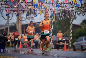 BIB: 3041
                            <button type="button" onclick="openModal(8342143)" class="btn btn-primary btn-sm float-right btn-popup" data-toggle="modal" data-target=".modal-high-quality">
                        <i class="fas fa-shopping-cart"></i> Add to Cart
                    </button>
                                            <button type="button" onclick="isThisMe(8342143, true)" class="btn btn-success btn-sm float-right btn-popup btn-isme hidden" data-toggle="tooltip" data-placement="bottom" title="นี่คือรูปของคุณใช่ไหม คลิกที่นี่เพื่อเอาเข้าอัลบั้ม">
                        <i class="fas fa-plus"></i> Add to album
                    </button>
                    <button type="button" onclick="isThisMe(8342143, false)" class="btn btn-warning btn-sm float-right btn-popup btn-isnotme hidden">
                        <i class="fas fa-ban"></i> Remove from album
                    </button>
