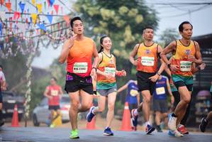 BIB: 22443, 261
                            <button type="button" onclick="openModal(8274322)" class="btn btn-primary btn-sm float-right btn-popup" data-toggle="modal" data-target=".modal-high-quality">
                        <i class="fas fa-shopping-cart"></i> Add to Cart
                    </button>
                                            <button type="button" onclick="isThisMe(8274322, true)" class="btn btn-success btn-sm float-right btn-popup btn-isme hidden" data-toggle="tooltip" data-placement="bottom" title="นี่คือรูปของคุณใช่ไหม คลิกที่นี่เพื่อเอาเข้าอัลบั้ม">
                        <i class="fas fa-plus"></i> Add to album
                    </button>
                    <button type="button" onclick="isThisMe(8274322, false)" class="btn btn-warning btn-sm float-right btn-popup btn-isnotme hidden">
                        <i class="fas fa-ban"></i> Remove from album
                    </button>