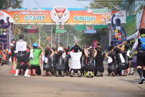 BIB: 60524, 42195, 13524
                            <button type="button" onclick="openModal(8678363)" class="btn btn-primary btn-sm float-right btn-popup" data-toggle="modal" data-target=".modal-high-quality">
                        <i class="fas fa-shopping-cart"></i> Add to Cart
                    </button>
                                            <button type="button" onclick="isThisMe(8678363, true)" class="btn btn-success btn-sm float-right btn-popup btn-isme hidden" data-toggle="tooltip" data-placement="bottom" title="นี่คือรูปของคุณใช่ไหม คลิกที่นี่เพื่อเอาเข้าอัลบั้ม">
                        <i class="fas fa-plus"></i> Add to album
                    </button>
                    <button type="button" onclick="isThisMe(8678363, false)" class="btn btn-warning btn-sm float-right btn-popup btn-isnotme hidden">
                        <i class="fas fa-ban"></i> Remove from album
                    </button>