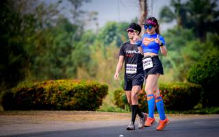 BIB: 45554
                            <button type="button" onclick="openModal(9871976)" class="btn btn-primary btn-sm float-right btn-popup" data-toggle="modal" data-target=".modal-high-quality">
                        <i class="fas fa-shopping-cart"></i> Add to Cart
                    </button>
                                            <button type="button" onclick="isThisMe(9871976, true)" class="btn btn-success btn-sm float-right btn-popup btn-isme hidden" data-toggle="tooltip" data-placement="bottom" title="นี่คือรูปของคุณใช่ไหม คลิกที่นี่เพื่อเอาเข้าอัลบั้ม">
                        <i class="fas fa-plus"></i> Add to album
                    </button>
                    <button type="button" onclick="isThisMe(9871976, false)" class="btn btn-warning btn-sm float-right btn-popup btn-isnotme hidden">
                        <i class="fas fa-ban"></i> Remove from album
                    </button>