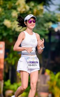 BIB: 45025
                            <button type="button" onclick="openModal(9871929)" class="btn btn-primary btn-sm float-right btn-popup" data-toggle="modal" data-target=".modal-high-quality">
                        <i class="fas fa-shopping-cart"></i> Add to Cart
                    </button>
                                            <button type="button" onclick="isThisMe(9871929, true)" class="btn btn-success btn-sm float-right btn-popup btn-isme hidden" data-toggle="tooltip" data-placement="bottom" title="นี่คือรูปของคุณใช่ไหม คลิกที่นี่เพื่อเอาเข้าอัลบั้ม">
                        <i class="fas fa-plus"></i> Add to album
                    </button>
                    <button type="button" onclick="isThisMe(9871929, false)" class="btn btn-warning btn-sm float-right btn-popup btn-isnotme hidden">
                        <i class="fas fa-ban"></i> Remove from album
                    </button>