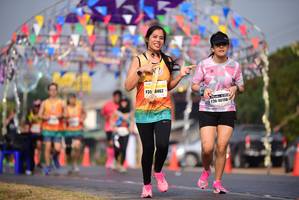 BIB: 0462, 40198
                            <button type="button" onclick="openModal(8648967)" class="btn btn-primary btn-sm float-right btn-popup" data-toggle="modal" data-target=".modal-high-quality">
                        <i class="fas fa-shopping-cart"></i> Add to Cart
                    </button>
                                            <button type="button" onclick="isThisMe(8648967, true)" class="btn btn-success btn-sm float-right btn-popup btn-isme hidden" data-toggle="tooltip" data-placement="bottom" title="นี่คือรูปของคุณใช่ไหม คลิกที่นี่เพื่อเอาเข้าอัลบั้ม">
                        <i class="fas fa-plus"></i> Add to album
                    </button>
                    <button type="button" onclick="isThisMe(8648967, false)" class="btn btn-warning btn-sm float-right btn-popup btn-isnotme hidden">
                        <i class="fas fa-ban"></i> Remove from album
                    </button>