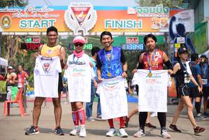 BIB: 42195, 384, 195
                            <button type="button" onclick="openModal(8679564)" class="btn btn-primary btn-sm float-right btn-popup" data-toggle="modal" data-target=".modal-high-quality">
                        <i class="fas fa-shopping-cart"></i> Add to Cart
                    </button>
                                            <button type="button" onclick="isThisMe(8679564, true)" class="btn btn-success btn-sm float-right btn-popup btn-isme hidden" data-toggle="tooltip" data-placement="bottom" title="นี่คือรูปของคุณใช่ไหม คลิกที่นี่เพื่อเอาเข้าอัลบั้ม">
                        <i class="fas fa-plus"></i> Add to album
                    </button>
                    <button type="button" onclick="isThisMe(8679564, false)" class="btn btn-warning btn-sm float-right btn-popup btn-isnotme hidden">
                        <i class="fas fa-ban"></i> Remove from album
                    </button>