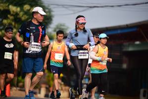 BIB: 428, 45413
                            <button type="button" onclick="openModal(8644092)" class="btn btn-primary btn-sm float-right btn-popup" data-toggle="modal" data-target=".modal-high-quality">
                        <i class="fas fa-shopping-cart"></i> Add to Cart
                    </button>
                                            <button type="button" onclick="isThisMe(8644092, true)" class="btn btn-success btn-sm float-right btn-popup btn-isme hidden" data-toggle="tooltip" data-placement="bottom" title="นี่คือรูปของคุณใช่ไหม คลิกที่นี่เพื่อเอาเข้าอัลบั้ม">
                        <i class="fas fa-plus"></i> Add to album
                    </button>
                    <button type="button" onclick="isThisMe(8644092, false)" class="btn btn-warning btn-sm float-right btn-popup btn-isnotme hidden">
                        <i class="fas fa-ban"></i> Remove from album
                    </button>