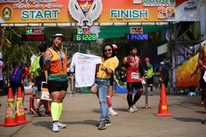 BIB: 42195, 74228, 1228, 228
                            <button type="button" onclick="openModal(8680394)" class="btn btn-primary btn-sm float-right btn-popup" data-toggle="modal" data-target=".modal-high-quality">
                        <i class="fas fa-shopping-cart"></i> Add to Cart
                    </button>
                                            <button type="button" onclick="isThisMe(8680394, true)" class="btn btn-success btn-sm float-right btn-popup btn-isme hidden" data-toggle="tooltip" data-placement="bottom" title="นี่คือรูปของคุณใช่ไหม คลิกที่นี่เพื่อเอาเข้าอัลบั้ม">
                        <i class="fas fa-plus"></i> Add to album
                    </button>
                    <button type="button" onclick="isThisMe(8680394, false)" class="btn btn-warning btn-sm float-right btn-popup btn-isnotme hidden">
                        <i class="fas fa-ban"></i> Remove from album
                    </button>