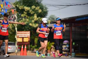 BIB: 201, 4812
                            <button type="button" onclick="openModal(8670869)" class="btn btn-primary btn-sm float-right btn-popup" data-toggle="modal" data-target=".modal-high-quality">
                        <i class="fas fa-shopping-cart"></i> Add to Cart
                    </button>
                                            <button type="button" onclick="isThisMe(8670869, true)" class="btn btn-success btn-sm float-right btn-popup btn-isme hidden" data-toggle="tooltip" data-placement="bottom" title="นี่คือรูปของคุณใช่ไหม คลิกที่นี่เพื่อเอาเข้าอัลบั้ม">
                        <i class="fas fa-plus"></i> Add to album
                    </button>
                    <button type="button" onclick="isThisMe(8670869, false)" class="btn btn-warning btn-sm float-right btn-popup btn-isnotme hidden">
                        <i class="fas fa-ban"></i> Remove from album
                    </button>