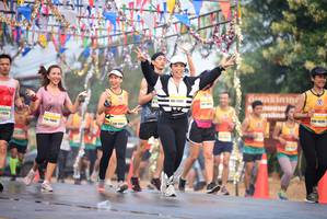 BIB: 11321, 140, 1040
                            <button type="button" onclick="openModal(8331630)" class="btn btn-primary btn-sm float-right btn-popup" data-toggle="modal" data-target=".modal-high-quality">
                        <i class="fas fa-shopping-cart"></i> Add to Cart
                    </button>
                                            <button type="button" onclick="isThisMe(8331630, true)" class="btn btn-success btn-sm float-right btn-popup btn-isme hidden" data-toggle="tooltip" data-placement="bottom" title="นี่คือรูปของคุณใช่ไหม คลิกที่นี่เพื่อเอาเข้าอัลบั้ม">
                        <i class="fas fa-plus"></i> Add to album
                    </button>
                    <button type="button" onclick="isThisMe(8331630, false)" class="btn btn-warning btn-sm float-right btn-popup btn-isnotme hidden">
                        <i class="fas fa-ban"></i> Remove from album
                    </button>