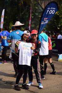 BIB: 100, 195
                            <button type="button" onclick="openModal(8675998)" class="btn btn-primary btn-sm float-right btn-popup" data-toggle="modal" data-target=".modal-high-quality">
                        <i class="fas fa-shopping-cart"></i> Add to Cart
                    </button>
                                            <button type="button" onclick="isThisMe(8675998, true)" class="btn btn-success btn-sm float-right btn-popup btn-isme hidden" data-toggle="tooltip" data-placement="bottom" title="นี่คือรูปของคุณใช่ไหม คลิกที่นี่เพื่อเอาเข้าอัลบั้ม">
                        <i class="fas fa-plus"></i> Add to album
                    </button>
                    <button type="button" onclick="isThisMe(8675998, false)" class="btn btn-warning btn-sm float-right btn-popup btn-isnotme hidden">
                        <i class="fas fa-ban"></i> Remove from album
                    </button>