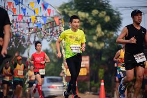 BIB: 40512, 400
                            <button type="button" onclick="openModal(8346279)" class="btn btn-primary btn-sm float-right btn-popup" data-toggle="modal" data-target=".modal-high-quality">
                        <i class="fas fa-shopping-cart"></i> Add to Cart
                    </button>
                                            <button type="button" onclick="isThisMe(8346279, true)" class="btn btn-success btn-sm float-right btn-popup btn-isme hidden" data-toggle="tooltip" data-placement="bottom" title="นี่คือรูปของคุณใช่ไหม คลิกที่นี่เพื่อเอาเข้าอัลบั้ม">
                        <i class="fas fa-plus"></i> Add to album
                    </button>
                    <button type="button" onclick="isThisMe(8346279, false)" class="btn btn-warning btn-sm float-right btn-popup btn-isnotme hidden">
                        <i class="fas fa-ban"></i> Remove from album
                    </button>
