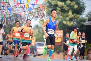 BIB: 45278
                            <button type="button" onclick="openModal(8290143)" class="btn btn-primary btn-sm float-right btn-popup" data-toggle="modal" data-target=".modal-high-quality">
                        <i class="fas fa-shopping-cart"></i> Add to Cart
                    </button>
                                            <button type="button" onclick="isThisMe(8290143, true)" class="btn btn-success btn-sm float-right btn-popup btn-isme hidden" data-toggle="tooltip" data-placement="bottom" title="นี่คือรูปของคุณใช่ไหม คลิกที่นี่เพื่อเอาเข้าอัลบั้ม">
                        <i class="fas fa-plus"></i> Add to album
                    </button>
                    <button type="button" onclick="isThisMe(8290143, false)" class="btn btn-warning btn-sm float-right btn-popup btn-isnotme hidden">
                        <i class="fas fa-ban"></i> Remove from album
                    </button>