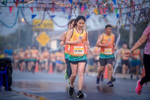 BIB: 10240
                            <button type="button" onclick="openModal(9139658)" class="btn btn-primary btn-sm float-right btn-popup" data-toggle="modal" data-target=".modal-high-quality">
                        <i class="fas fa-shopping-cart"></i> Add to Cart
                    </button>
                                            <button type="button" onclick="isThisMe(9139658, true)" class="btn btn-success btn-sm float-right btn-popup btn-isme hidden" data-toggle="tooltip" data-placement="bottom" title="นี่คือรูปของคุณใช่ไหม คลิกที่นี่เพื่อเอาเข้าอัลบั้ม">
                        <i class="fas fa-plus"></i> Add to album
                    </button>
                    <button type="button" onclick="isThisMe(9139658, false)" class="btn btn-warning btn-sm float-right btn-popup btn-isnotme hidden">
                        <i class="fas fa-ban"></i> Remove from album
                    </button>