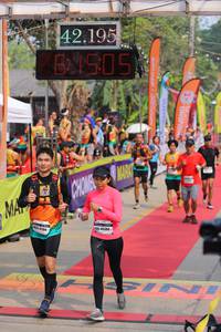 BIB: 42195, 45384
                            <button type="button" onclick="openModal(9419638)" class="btn btn-primary btn-sm float-right btn-popup" data-toggle="modal" data-target=".modal-high-quality">
                        <i class="fas fa-shopping-cart"></i> Add to Cart
                    </button>
                                            <button type="button" onclick="isThisMe(9419638, true)" class="btn btn-success btn-sm float-right btn-popup btn-isme hidden" data-toggle="tooltip" data-placement="bottom" title="นี่คือรูปของคุณใช่ไหม คลิกที่นี่เพื่อเอาเข้าอัลบั้ม">
                        <i class="fas fa-plus"></i> Add to album
                    </button>
                    <button type="button" onclick="isThisMe(9419638, false)" class="btn btn-warning btn-sm float-right btn-popup btn-isnotme hidden">
                        <i class="fas fa-ban"></i> Remove from album
                    </button>