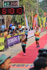 BIB: 42195, 610
                            <button type="button" onclick="openModal(9350665)" class="btn btn-primary btn-sm float-right btn-popup" data-toggle="modal" data-target=".modal-high-quality">
                        <i class="fas fa-shopping-cart"></i> Add to Cart
                    </button>
                                            <button type="button" onclick="isThisMe(9350665, true)" class="btn btn-success btn-sm float-right btn-popup btn-isme hidden" data-toggle="tooltip" data-placement="bottom" title="นี่คือรูปของคุณใช่ไหม คลิกที่นี่เพื่อเอาเข้าอัลบั้ม">
                        <i class="fas fa-plus"></i> Add to album
                    </button>
                    <button type="button" onclick="isThisMe(9350665, false)" class="btn btn-warning btn-sm float-right btn-popup btn-isnotme hidden">
                        <i class="fas fa-ban"></i> Remove from album
                    </button>