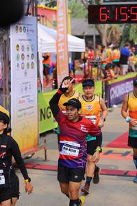 BIB: 6155, 000, 45718
                            <button type="button" onclick="openModal(9422608)" class="btn btn-primary btn-sm float-right btn-popup" data-toggle="modal" data-target=".modal-high-quality">
                        <i class="fas fa-shopping-cart"></i> Add to Cart
                    </button>
                                            <button type="button" onclick="isThisMe(9422608, true)" class="btn btn-success btn-sm float-right btn-popup btn-isme hidden" data-toggle="tooltip" data-placement="bottom" title="นี่คือรูปของคุณใช่ไหม คลิกที่นี่เพื่อเอาเข้าอัลบั้ม">
                        <i class="fas fa-plus"></i> Add to album
                    </button>
                    <button type="button" onclick="isThisMe(9422608, false)" class="btn btn-warning btn-sm float-right btn-popup btn-isnotme hidden">
                        <i class="fas fa-ban"></i> Remove from album
                    </button>