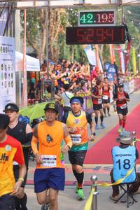BIB: 42195, 5294, 600, 42183, 48146
                            <button type="button" onclick="openModal(9138645)" class="btn btn-primary btn-sm float-right btn-popup" data-toggle="modal" data-target=".modal-high-quality">
                        <i class="fas fa-shopping-cart"></i> Add to Cart
                    </button>
                                            <button type="button" onclick="isThisMe(9138645, true)" class="btn btn-success btn-sm float-right btn-popup btn-isme hidden" data-toggle="tooltip" data-placement="bottom" title="นี่คือรูปของคุณใช่ไหม คลิกที่นี่เพื่อเอาเข้าอัลบั้ม">
                        <i class="fas fa-plus"></i> Add to album
                    </button>
                    <button type="button" onclick="isThisMe(9138645, false)" class="btn btn-warning btn-sm float-right btn-popup btn-isnotme hidden">
                        <i class="fas fa-ban"></i> Remove from album
                    </button>