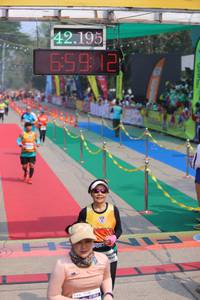 BIB: 42195, 659
                            <button type="button" onclick="openModal(9514156)" class="btn btn-primary btn-sm float-right btn-popup" data-toggle="modal" data-target=".modal-high-quality">
                        <i class="fas fa-shopping-cart"></i> Add to Cart
                    </button>
                                            <button type="button" onclick="isThisMe(9514156, true)" class="btn btn-success btn-sm float-right btn-popup btn-isme hidden" data-toggle="tooltip" data-placement="bottom" title="นี่คือรูปของคุณใช่ไหม คลิกที่นี่เพื่อเอาเข้าอัลบั้ม">
                        <i class="fas fa-plus"></i> Add to album
                    </button>
                    <button type="button" onclick="isThisMe(9514156, false)" class="btn btn-warning btn-sm float-right btn-popup btn-isnotme hidden">
                        <i class="fas fa-ban"></i> Remove from album
                    </button>