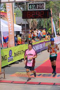 BIB: 42195, 6292, 4877
                            <button type="button" onclick="openModal(9454594)" class="btn btn-primary btn-sm float-right btn-popup" data-toggle="modal" data-target=".modal-high-quality">
                        <i class="fas fa-shopping-cart"></i> Add to Cart
                    </button>
                                            <button type="button" onclick="isThisMe(9454594, true)" class="btn btn-success btn-sm float-right btn-popup btn-isme hidden" data-toggle="tooltip" data-placement="bottom" title="นี่คือรูปของคุณใช่ไหม คลิกที่นี่เพื่อเอาเข้าอัลบั้ม">
                        <i class="fas fa-plus"></i> Add to album
                    </button>
                    <button type="button" onclick="isThisMe(9454594, false)" class="btn btn-warning btn-sm float-right btn-popup btn-isnotme hidden">
                        <i class="fas fa-ban"></i> Remove from album
                    </button>