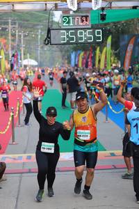 BIB: 35959, 22272, 21042
                            <button type="button" onclick="openModal(9139234)" class="btn btn-primary btn-sm float-right btn-popup" data-toggle="modal" data-target=".modal-high-quality">
                        <i class="fas fa-shopping-cart"></i> Add to Cart
                    </button>
                                            <button type="button" onclick="isThisMe(9139234, true)" class="btn btn-success btn-sm float-right btn-popup btn-isme hidden" data-toggle="tooltip" data-placement="bottom" title="นี่คือรูปของคุณใช่ไหม คลิกที่นี่เพื่อเอาเข้าอัลบั้ม">
                        <i class="fas fa-plus"></i> Add to album
                    </button>
                    <button type="button" onclick="isThisMe(9139234, false)" class="btn btn-warning btn-sm float-right btn-popup btn-isnotme hidden">
                        <i class="fas fa-ban"></i> Remove from album
                    </button>