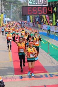 BIB: 42195, 504, 45356
                            <button type="button" onclick="openModal(9512991)" class="btn btn-primary btn-sm float-right btn-popup" data-toggle="modal" data-target=".modal-high-quality">
                        <i class="fas fa-shopping-cart"></i> Add to Cart
                    </button>
                                            <button type="button" onclick="isThisMe(9512991, true)" class="btn btn-success btn-sm float-right btn-popup btn-isme hidden" data-toggle="tooltip" data-placement="bottom" title="นี่คือรูปของคุณใช่ไหม คลิกที่นี่เพื่อเอาเข้าอัลบั้ม">
                        <i class="fas fa-plus"></i> Add to album
                    </button>
                    <button type="button" onclick="isThisMe(9512991, false)" class="btn btn-warning btn-sm float-right btn-popup btn-isnotme hidden">
                        <i class="fas fa-ban"></i> Remove from album
                    </button>