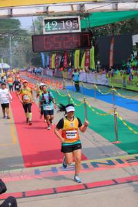 BIB: 42195, 5524
                            <button type="button" onclick="openModal(9493613)" class="btn btn-primary btn-sm float-right btn-popup" data-toggle="modal" data-target=".modal-high-quality">
                        <i class="fas fa-shopping-cart"></i> Add to Cart
                    </button>
                                            <button type="button" onclick="isThisMe(9493613, true)" class="btn btn-success btn-sm float-right btn-popup btn-isme hidden" data-toggle="tooltip" data-placement="bottom" title="นี่คือรูปของคุณใช่ไหม คลิกที่นี่เพื่อเอาเข้าอัลบั้ม">
                        <i class="fas fa-plus"></i> Add to album
                    </button>
                    <button type="button" onclick="isThisMe(9493613, false)" class="btn btn-warning btn-sm float-right btn-popup btn-isnotme hidden">
                        <i class="fas fa-ban"></i> Remove from album
                    </button>