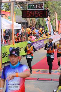 BIB: 42195, 5452, 42990
                            <button type="button" onclick="openModal(9149119)" class="btn btn-primary btn-sm float-right btn-popup" data-toggle="modal" data-target=".modal-high-quality">
                        <i class="fas fa-shopping-cart"></i> Add to Cart
                    </button>
                                            <button type="button" onclick="isThisMe(9149119, true)" class="btn btn-success btn-sm float-right btn-popup btn-isme hidden" data-toggle="tooltip" data-placement="bottom" title="นี่คือรูปของคุณใช่ไหม คลิกที่นี่เพื่อเอาเข้าอัลบั้ม">
                        <i class="fas fa-plus"></i> Add to album
                    </button>
                    <button type="button" onclick="isThisMe(9149119, false)" class="btn btn-warning btn-sm float-right btn-popup btn-isnotme hidden">
                        <i class="fas fa-ban"></i> Remove from album
                    </button>