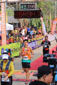 BIB: 42195, 5494, 41842
                            <button type="button" onclick="openModal(9151986)" class="btn btn-primary btn-sm float-right btn-popup" data-toggle="modal" data-target=".modal-high-quality">
                        <i class="fas fa-shopping-cart"></i> Add to Cart
                    </button>
                                            <button type="button" onclick="isThisMe(9151986, true)" class="btn btn-success btn-sm float-right btn-popup btn-isme hidden" data-toggle="tooltip" data-placement="bottom" title="นี่คือรูปของคุณใช่ไหม คลิกที่นี่เพื่อเอาเข้าอัลบั้ม">
                        <i class="fas fa-plus"></i> Add to album
                    </button>
                    <button type="button" onclick="isThisMe(9151986, false)" class="btn btn-warning btn-sm float-right btn-popup btn-isnotme hidden">
                        <i class="fas fa-ban"></i> Remove from album
                    </button>