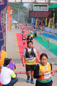 BIB: 42195, 47382
                            <button type="button" onclick="openModal(9474751)" class="btn btn-primary btn-sm float-right btn-popup" data-toggle="modal" data-target=".modal-high-quality">
                        <i class="fas fa-shopping-cart"></i> Add to Cart
                    </button>
                                            <button type="button" onclick="isThisMe(9474751, true)" class="btn btn-success btn-sm float-right btn-popup btn-isme hidden" data-toggle="tooltip" data-placement="bottom" title="นี่คือรูปของคุณใช่ไหม คลิกที่นี่เพื่อเอาเข้าอัลบั้ม">
                        <i class="fas fa-plus"></i> Add to album
                    </button>
                    <button type="button" onclick="isThisMe(9474751, false)" class="btn btn-warning btn-sm float-right btn-popup btn-isnotme hidden">
                        <i class="fas fa-ban"></i> Remove from album
                    </button>