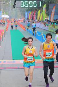 BIB: 3555, 25382, 25190
                            <button type="button" onclick="openModal(9133714)" class="btn btn-primary btn-sm float-right btn-popup" data-toggle="modal" data-target=".modal-high-quality">
                        <i class="fas fa-shopping-cart"></i> Add to Cart
                    </button>
                                            <button type="button" onclick="isThisMe(9133714, true)" class="btn btn-success btn-sm float-right btn-popup btn-isme hidden" data-toggle="tooltip" data-placement="bottom" title="นี่คือรูปของคุณใช่ไหม คลิกที่นี่เพื่อเอาเข้าอัลบั้ม">
                        <i class="fas fa-plus"></i> Add to album
                    </button>
                    <button type="button" onclick="isThisMe(9133714, false)" class="btn btn-warning btn-sm float-right btn-popup btn-isnotme hidden">
                        <i class="fas fa-ban"></i> Remove from album
                    </button>