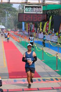 BIB: 42195, 6432
                            <button type="button" onclick="openModal(9483521)" class="btn btn-primary btn-sm float-right btn-popup" data-toggle="modal" data-target=".modal-high-quality">
                        <i class="fas fa-shopping-cart"></i> Add to Cart
                    </button>
                                            <button type="button" onclick="isThisMe(9483521, true)" class="btn btn-success btn-sm float-right btn-popup btn-isme hidden" data-toggle="tooltip" data-placement="bottom" title="นี่คือรูปของคุณใช่ไหม คลิกที่นี่เพื่อเอาเข้าอัลบั้ม">
                        <i class="fas fa-plus"></i> Add to album
                    </button>
                    <button type="button" onclick="isThisMe(9483521, false)" class="btn btn-warning btn-sm float-right btn-popup btn-isnotme hidden">
                        <i class="fas fa-ban"></i> Remove from album
                    </button>