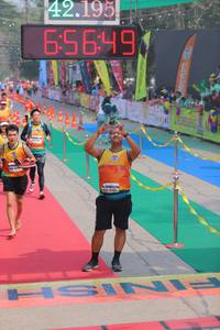 BIB: 42195, 6649, 4184
                            <button type="button" onclick="openModal(9513561)" class="btn btn-primary btn-sm float-right btn-popup" data-toggle="modal" data-target=".modal-high-quality">
                        <i class="fas fa-shopping-cart"></i> Add to Cart
                    </button>
                                            <button type="button" onclick="isThisMe(9513561, true)" class="btn btn-success btn-sm float-right btn-popup btn-isme hidden" data-toggle="tooltip" data-placement="bottom" title="นี่คือรูปของคุณใช่ไหม คลิกที่นี่เพื่อเอาเข้าอัลบั้ม">
                        <i class="fas fa-plus"></i> Add to album
                    </button>
                    <button type="button" onclick="isThisMe(9513561, false)" class="btn btn-warning btn-sm float-right btn-popup btn-isnotme hidden">
                        <i class="fas fa-ban"></i> Remove from album
                    </button>