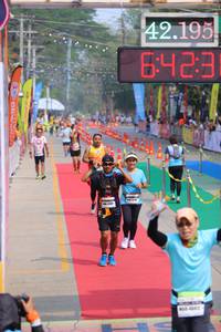 BIB: 42195, 64231
                            <button type="button" onclick="openModal(9482964)" class="btn btn-primary btn-sm float-right btn-popup" data-toggle="modal" data-target=".modal-high-quality">
                        <i class="fas fa-shopping-cart"></i> Add to Cart
                    </button>
                                            <button type="button" onclick="isThisMe(9482964, true)" class="btn btn-success btn-sm float-right btn-popup btn-isme hidden" data-toggle="tooltip" data-placement="bottom" title="นี่คือรูปของคุณใช่ไหม คลิกที่นี่เพื่อเอาเข้าอัลบั้ม">
                        <i class="fas fa-plus"></i> Add to album
                    </button>
                    <button type="button" onclick="isThisMe(9482964, false)" class="btn btn-warning btn-sm float-right btn-popup btn-isnotme hidden">
                        <i class="fas fa-ban"></i> Remove from album
                    </button>