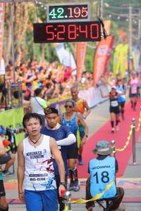 BIB: 42195, 52840, 45766
                            <button type="button" onclick="openModal(9137145)" class="btn btn-primary btn-sm float-right btn-popup" data-toggle="modal" data-target=".modal-high-quality">
                        <i class="fas fa-shopping-cart"></i> Add to Cart
                    </button>
                                            <button type="button" onclick="isThisMe(9137145, true)" class="btn btn-success btn-sm float-right btn-popup btn-isme hidden" data-toggle="tooltip" data-placement="bottom" title="นี่คือรูปของคุณใช่ไหม คลิกที่นี่เพื่อเอาเข้าอัลบั้ม">
                        <i class="fas fa-plus"></i> Add to album
                    </button>
                    <button type="button" onclick="isThisMe(9137145, false)" class="btn btn-warning btn-sm float-right btn-popup btn-isnotme hidden">
                        <i class="fas fa-ban"></i> Remove from album
                    </button>