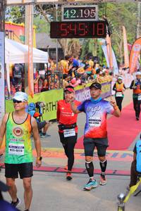 BIB: 42195, 54518, 42990
                            <button type="button" onclick="openModal(9148980)" class="btn btn-primary btn-sm float-right btn-popup" data-toggle="modal" data-target=".modal-high-quality">
                        <i class="fas fa-shopping-cart"></i> Add to Cart
                    </button>
                                            <button type="button" onclick="isThisMe(9148980, true)" class="btn btn-success btn-sm float-right btn-popup btn-isme hidden" data-toggle="tooltip" data-placement="bottom" title="นี่คือรูปของคุณใช่ไหม คลิกที่นี่เพื่อเอาเข้าอัลบั้ม">
                        <i class="fas fa-plus"></i> Add to album
                    </button>
                    <button type="button" onclick="isThisMe(9148980, false)" class="btn btn-warning btn-sm float-right btn-popup btn-isnotme hidden">
                        <i class="fas fa-ban"></i> Remove from album
                    </button>