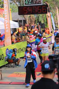 BIB: 142195, 4756, 40283
                            <button type="button" onclick="openModal(9150025)" class="btn btn-primary btn-sm float-right btn-popup" data-toggle="modal" data-target=".modal-high-quality">
                        <i class="fas fa-shopping-cart"></i> Add to Cart
                    </button>
                                            <button type="button" onclick="isThisMe(9150025, true)" class="btn btn-success btn-sm float-right btn-popup btn-isme hidden" data-toggle="tooltip" data-placement="bottom" title="นี่คือรูปของคุณใช่ไหม คลิกที่นี่เพื่อเอาเข้าอัลบั้ม">
                        <i class="fas fa-plus"></i> Add to album
                    </button>
                    <button type="button" onclick="isThisMe(9150025, false)" class="btn btn-warning btn-sm float-right btn-popup btn-isnotme hidden">
                        <i class="fas fa-ban"></i> Remove from album
                    </button>