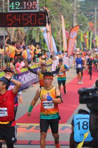 BIB: 42195, 54502, 46942, 45122
                            <button type="button" onclick="openModal(9148496)" class="btn btn-primary btn-sm float-right btn-popup" data-toggle="modal" data-target=".modal-high-quality">
                        <i class="fas fa-shopping-cart"></i> Add to Cart
                    </button>
                                            <button type="button" onclick="isThisMe(9148496, true)" class="btn btn-success btn-sm float-right btn-popup btn-isme hidden" data-toggle="tooltip" data-placement="bottom" title="นี่คือรูปของคุณใช่ไหม คลิกที่นี่เพื่อเอาเข้าอัลบั้ม">
                        <i class="fas fa-plus"></i> Add to album
                    </button>
                    <button type="button" onclick="isThisMe(9148496, false)" class="btn btn-warning btn-sm float-right btn-popup btn-isnotme hidden">
                        <i class="fas fa-ban"></i> Remove from album
                    </button>