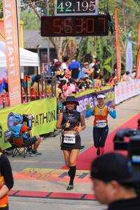BIB: 42195, 55307, 450
                            <button type="button" onclick="openModal(9154087)" class="btn btn-primary btn-sm float-right btn-popup" data-toggle="modal" data-target=".modal-high-quality">
                        <i class="fas fa-shopping-cart"></i> Add to Cart
                    </button>
                                            <button type="button" onclick="isThisMe(9154087, true)" class="btn btn-success btn-sm float-right btn-popup btn-isme hidden" data-toggle="tooltip" data-placement="bottom" title="นี่คือรูปของคุณใช่ไหม คลิกที่นี่เพื่อเอาเข้าอัลบั้ม">
                        <i class="fas fa-plus"></i> Add to album
                    </button>
                    <button type="button" onclick="isThisMe(9154087, false)" class="btn btn-warning btn-sm float-right btn-popup btn-isnotme hidden">
                        <i class="fas fa-ban"></i> Remove from album
                    </button>