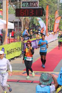 BIB: 42195, 60311, 45039
                            <button type="button" onclick="openModal(9325095)" class="btn btn-primary btn-sm float-right btn-popup" data-toggle="modal" data-target=".modal-high-quality">
                        <i class="fas fa-shopping-cart"></i> Add to Cart
                    </button>
                                            <button type="button" onclick="isThisMe(9325095, true)" class="btn btn-success btn-sm float-right btn-popup btn-isme hidden" data-toggle="tooltip" data-placement="bottom" title="นี่คือรูปของคุณใช่ไหม คลิกที่นี่เพื่อเอาเข้าอัลบั้ม">
                        <i class="fas fa-plus"></i> Add to album
                    </button>
                    <button type="button" onclick="isThisMe(9325095, false)" class="btn btn-warning btn-sm float-right btn-popup btn-isnotme hidden">
                        <i class="fas fa-ban"></i> Remove from album
                    </button>