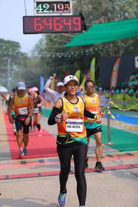 BIB: 42195, 64649, 40360
                            <button type="button" onclick="openModal(9488630)" class="btn btn-primary btn-sm float-right btn-popup" data-toggle="modal" data-target=".modal-high-quality">
                        <i class="fas fa-shopping-cart"></i> Add to Cart
                    </button>
                                            <button type="button" onclick="isThisMe(9488630, true)" class="btn btn-success btn-sm float-right btn-popup btn-isme hidden" data-toggle="tooltip" data-placement="bottom" title="นี่คือรูปของคุณใช่ไหม คลิกที่นี่เพื่อเอาเข้าอัลบั้ม">
                        <i class="fas fa-plus"></i> Add to album
                    </button>
                    <button type="button" onclick="isThisMe(9488630, false)" class="btn btn-warning btn-sm float-right btn-popup btn-isnotme hidden">
                        <i class="fas fa-ban"></i> Remove from album
                    </button>