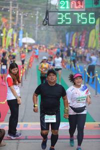 BIB: 35756, 21536, 22474
                            <button type="button" onclick="openModal(9136234)" class="btn btn-primary btn-sm float-right btn-popup" data-toggle="modal" data-target=".modal-high-quality">
                        <i class="fas fa-shopping-cart"></i> Add to Cart
                    </button>
                                            <button type="button" onclick="isThisMe(9136234, true)" class="btn btn-success btn-sm float-right btn-popup btn-isme hidden" data-toggle="tooltip" data-placement="bottom" title="นี่คือรูปของคุณใช่ไหม คลิกที่นี่เพื่อเอาเข้าอัลบั้ม">
                        <i class="fas fa-plus"></i> Add to album
                    </button>
                    <button type="button" onclick="isThisMe(9136234, false)" class="btn btn-warning btn-sm float-right btn-popup btn-isnotme hidden">
                        <i class="fas fa-ban"></i> Remove from album
                    </button>