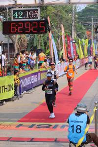 BIB: 42195, 62925
                            <button type="button" onclick="openModal(9454634)" class="btn btn-primary btn-sm float-right btn-popup" data-toggle="modal" data-target=".modal-high-quality">
                        <i class="fas fa-shopping-cart"></i> Add to Cart
                    </button>
                                            <button type="button" onclick="isThisMe(9454634, true)" class="btn btn-success btn-sm float-right btn-popup btn-isme hidden" data-toggle="tooltip" data-placement="bottom" title="นี่คือรูปของคุณใช่ไหม คลิกที่นี่เพื่อเอาเข้าอัลบั้ม">
                        <i class="fas fa-plus"></i> Add to album
                    </button>
                    <button type="button" onclick="isThisMe(9454634, false)" class="btn btn-warning btn-sm float-right btn-popup btn-isnotme hidden">
                        <i class="fas fa-ban"></i> Remove from album
                    </button>