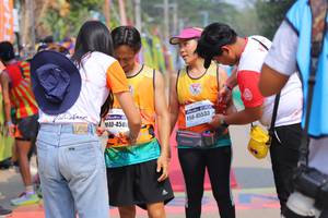 BIB: 4580, 45533
                            <button type="button" onclick="openModal(9514496)" class="btn btn-primary btn-sm float-right btn-popup" data-toggle="modal" data-target=".modal-high-quality">
                        <i class="fas fa-shopping-cart"></i> Add to Cart
                    </button>
                                            <button type="button" onclick="isThisMe(9514496, true)" class="btn btn-success btn-sm float-right btn-popup btn-isme hidden" data-toggle="tooltip" data-placement="bottom" title="นี่คือรูปของคุณใช่ไหม คลิกที่นี่เพื่อเอาเข้าอัลบั้ม">
                        <i class="fas fa-plus"></i> Add to album
                    </button>
                    <button type="button" onclick="isThisMe(9514496, false)" class="btn btn-warning btn-sm float-right btn-popup btn-isnotme hidden">
                        <i class="fas fa-ban"></i> Remove from album
                    </button>