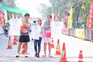 BIB: 42195, 42254, 475
                            <button type="button" onclick="openModal(9514753)" class="btn btn-primary btn-sm float-right btn-popup" data-toggle="modal" data-target=".modal-high-quality">
                        <i class="fas fa-shopping-cart"></i> Add to Cart
                    </button>
                                            <button type="button" onclick="isThisMe(9514753, true)" class="btn btn-success btn-sm float-right btn-popup btn-isme hidden" data-toggle="tooltip" data-placement="bottom" title="นี่คือรูปของคุณใช่ไหม คลิกที่นี่เพื่อเอาเข้าอัลบั้ม">
                        <i class="fas fa-plus"></i> Add to album
                    </button>
                    <button type="button" onclick="isThisMe(9514753, false)" class="btn btn-warning btn-sm float-right btn-popup btn-isnotme hidden">
                        <i class="fas fa-ban"></i> Remove from album
                    </button>